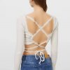 stradivarius-Crop-top-with-back-straps-1-1-768x1270