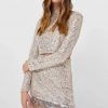 stradivarius-sequinned-skirt-with-fringe-2-768x1270